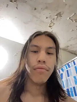 heytherepeoples717 online show from April 9, 11:27 am