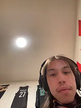 heytherepeoples717 online show from March 15, 6:42 am