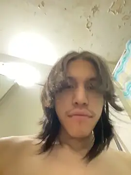 heytherepeoples717 online show from December 15, 5:02 am