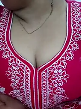 Snapshot of Sakshi4u chatting on July 4, 12:32 pm Sakshi4u online show from July 4, 12:32 pm