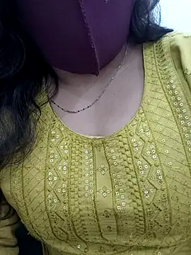 Snapshot of Sakshi4u chatting on July 8, 6:14 am Sakshi4u online show from July 8, 6:14 am