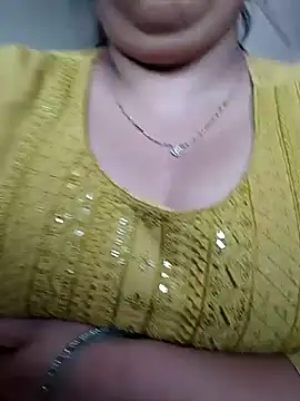 Snapshot of Sakshi4u chatting on June 29, 4:52 am Sakshi4u online show from June 29, 4:52 am