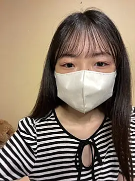 risa909 online show from June 25, 9:20 pm