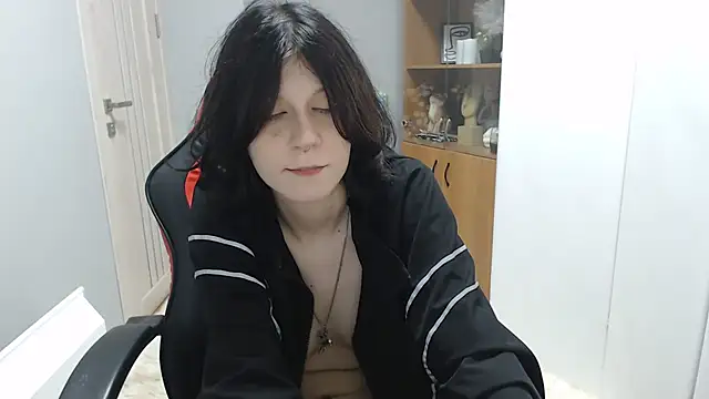 Snapshot of TinaQuiin chatting on September 22, 8:09 am TinaQuiin online show from September 22, 8:09 am