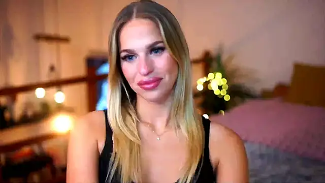 Emilyvanroessel online show from November 20, 5:57 pm