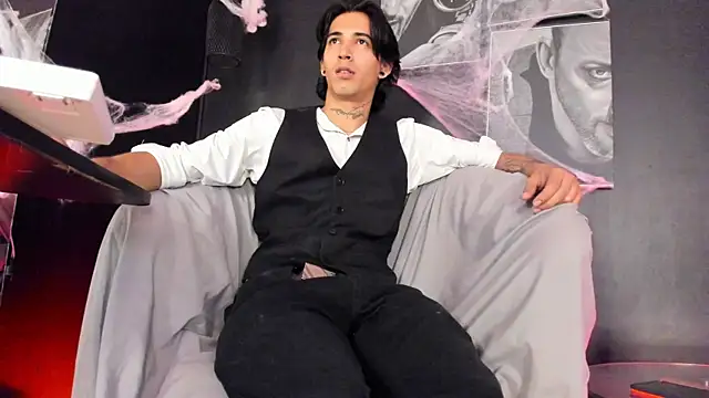 jett savage online show from October 15, 4:26 pm