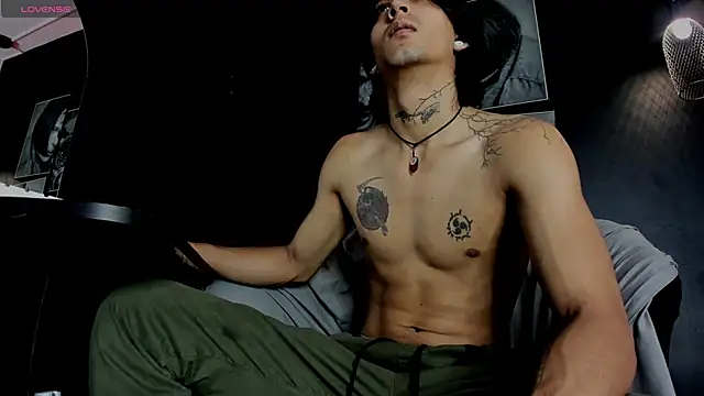 jett savage online show from November 4, 2:21 pm