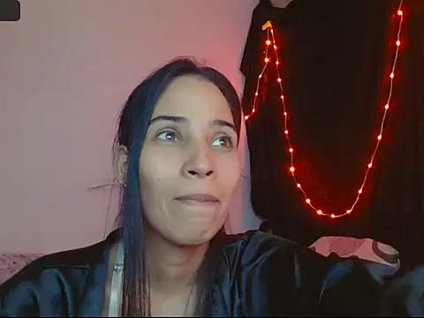 LexxxyQueen online show from June 9, 5:19 am