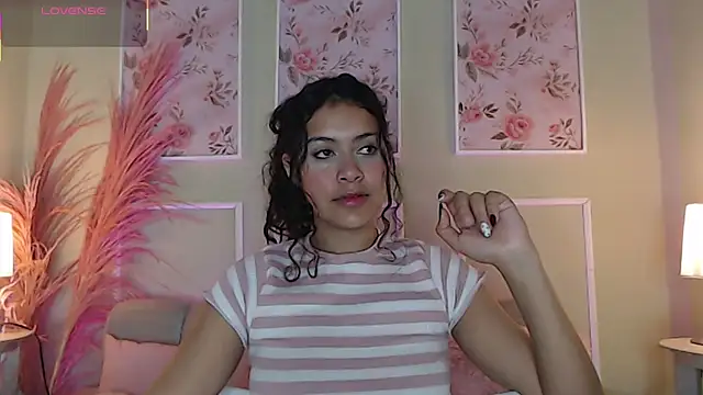 CurlyDani online show from September 9, 12:14 pm