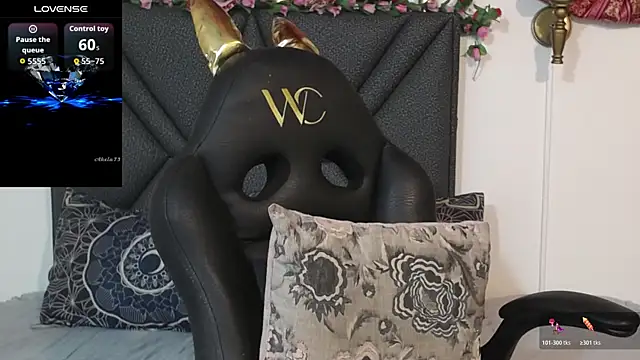 IndraKaur  online show from October 22, 3:11 pm