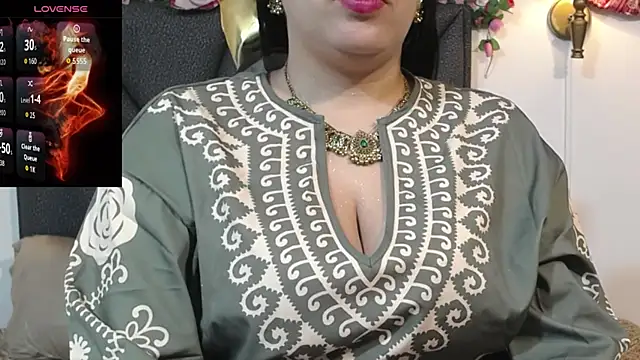 IndraKaur  online show from November 7, 12:53 pm