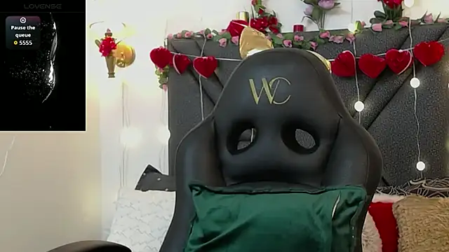 IndraKaur  online show from March 28, 12:06 pm