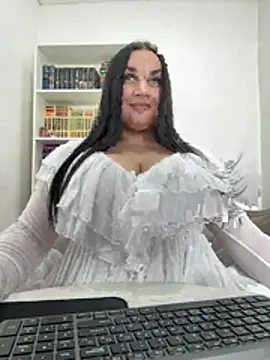 yourdelighte  online show from July 22, 9:28 pm