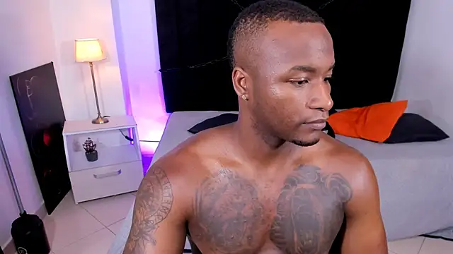 chrstian lewis1 online show from September 26, 3:19 pm