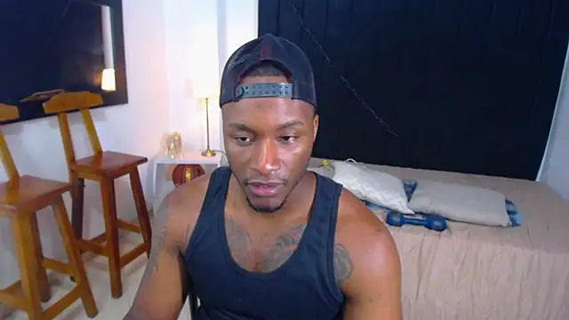 chrstian lewis1 online show from October 22, 12:04 pm