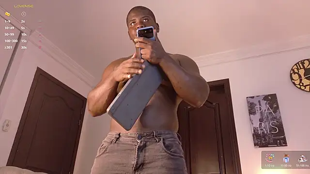 Snapshot of JothaFit chatting on November 3, 7:17 pm JothaFit online show from November 3, 7:17 pm