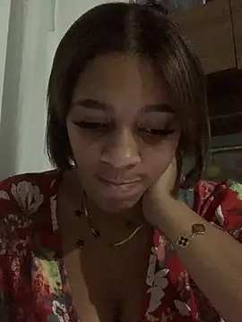 Crisschiavo online show from November 5, 2:25 am