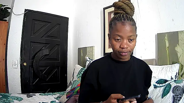 Snapshot of CandyNaynay chatting on October 1, 6:12 pm CandyNaynay online show from October 1, 6:12 pm