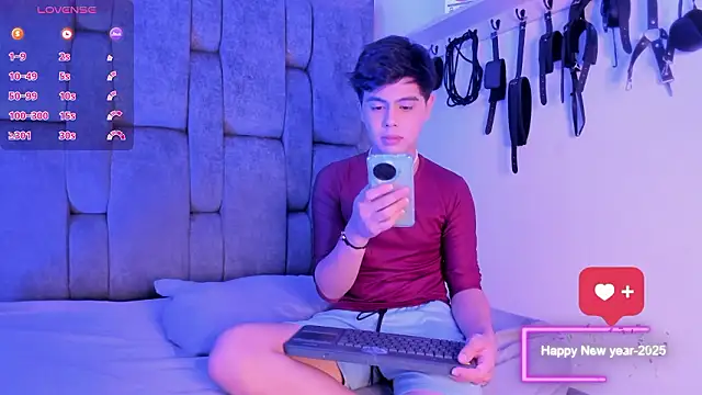 Snapshot of Felipe_Cold chatting on February 7, 2:41 am Felipe Cold online show from February 7, 2:41 am