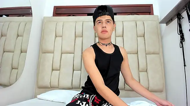 Felipe Cold online show from November 16, 2:05 am