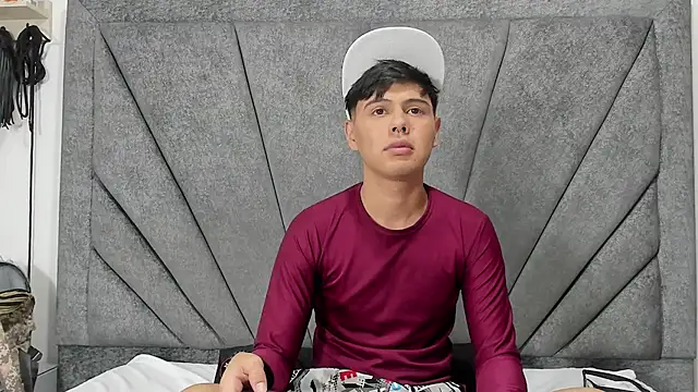 Felipe Cold online show from September 9, 2:43 am