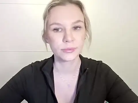 Snapshot of SadieBrilliance chatting on October 16, 6:27 pm SadieBrilliance online show from October 16, 6:27 pm