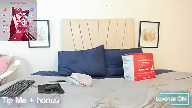  Miaa khalifa  online show from March 26, 12:03 pm