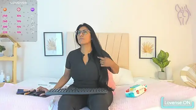  Miaa khalifa  online show from February 14, 12:16 pm