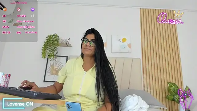 Snapshot of _Miaa_khalifa_ chatting on June 12, 12:25 pm Miaa khalifa online show from June 12, 12:25 pm