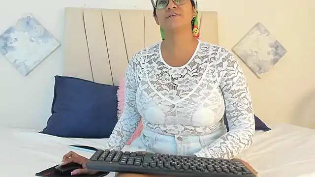  Miaa khalifa  online show from March 10, 12:09 pm