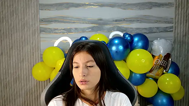 Cami Boobss online show from September 25, 12:00 pm