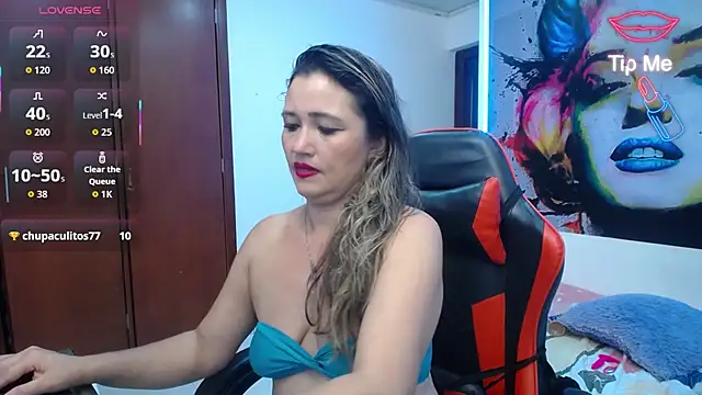 Snapshot of noelia_milf19 chatting on July 7, 6:47 am noelia milf19 online show from July 7, 6:47 am