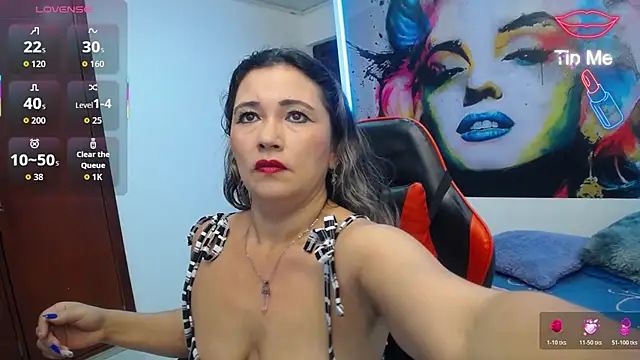 Snapshot of noelia_milf19 chatting on July 10, 1:16 am noelia milf19 online show from July 10, 1:16 am