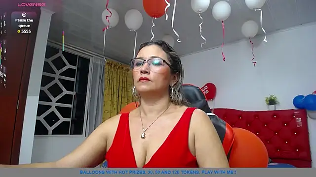 noelia milf19 online show from February 19, 1:46 am