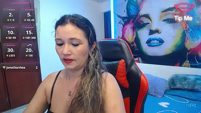 Snapshot of noelia_milf19 chatting on July 14, 12:43 am noelia milf19 online show from July 14, 12:43 am