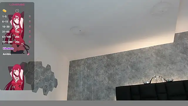 crystaldarliing online show from March 23, 4:29 pm