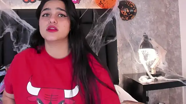 crystaldarliing online show from October 25, 10:10 pm