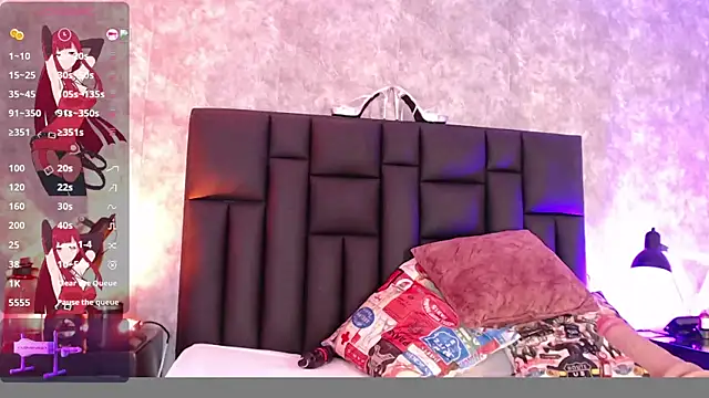 crystaldarliing online show from March 14, 6:47 pm