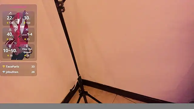 crystaldarliing online show from January 11, 12:01 pm