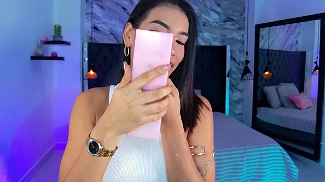 kitty collins  online show from July 1, 12:27 pm