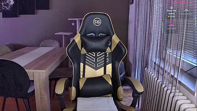 Jason theGreat online show from April 5, 5:19 pm