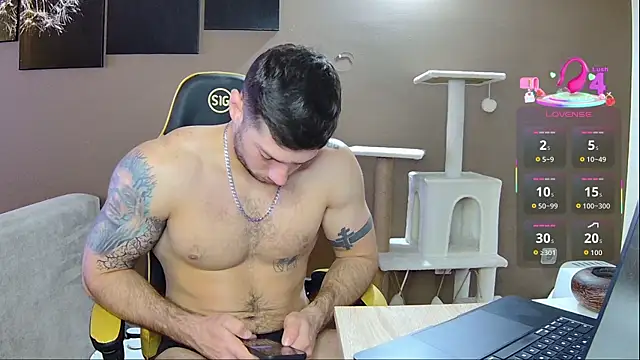 Snapshot of Jason_theGreat chatting on November 18, 6:50 am Jason theGreat online show from November 18, 6:50 am