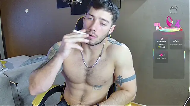 Snapshot of Jason_theGreat chatting on October 24, 3:44 pm Jason theGreat online show from October 24, 3:44 pm