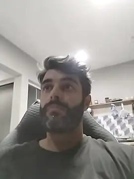 rafaelstorm90 online show from November 6, 11:42 pm