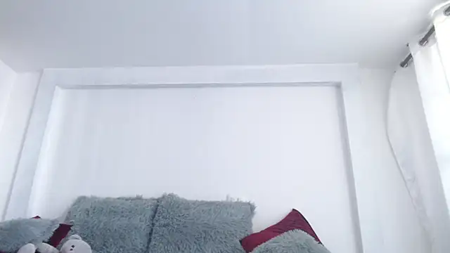 caroline spanky online show from February 18, 8:05 pm