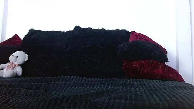 caroline spanky online show from March 24, 11:10 am