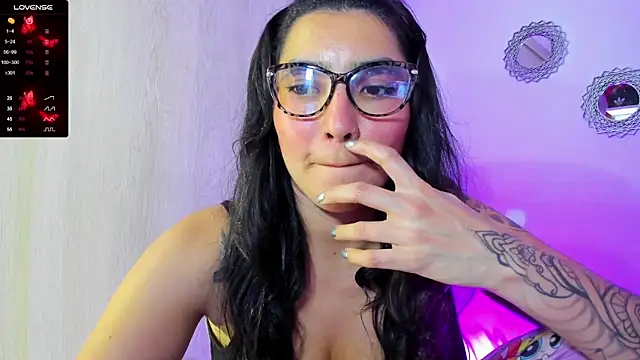 bella thorne3 online show from February 21, 12:23 am