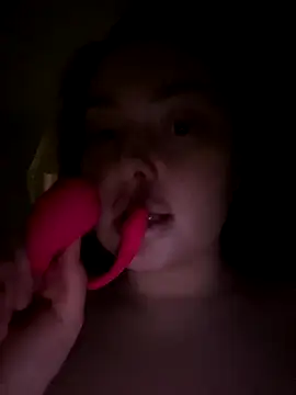 Snapshot of DeniMilkyyyyy chatting on November 30, 9:59 pm DeniMilkyyyyy online show from November 30, 9:59 pm