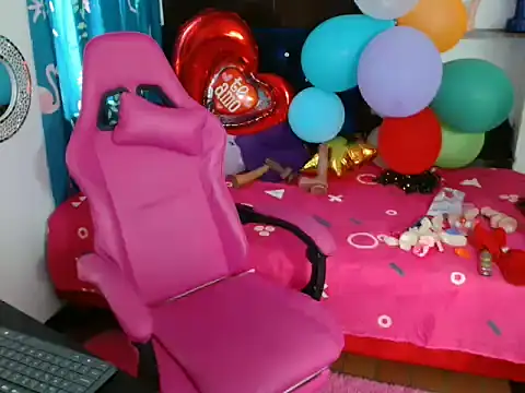 Snapshot of rous-kinky chatting on September 23, 9:00 pm rous-kinky online show from September 23, 9:00 pm