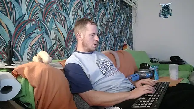 gaydavid online show from September 20, 12:04 am